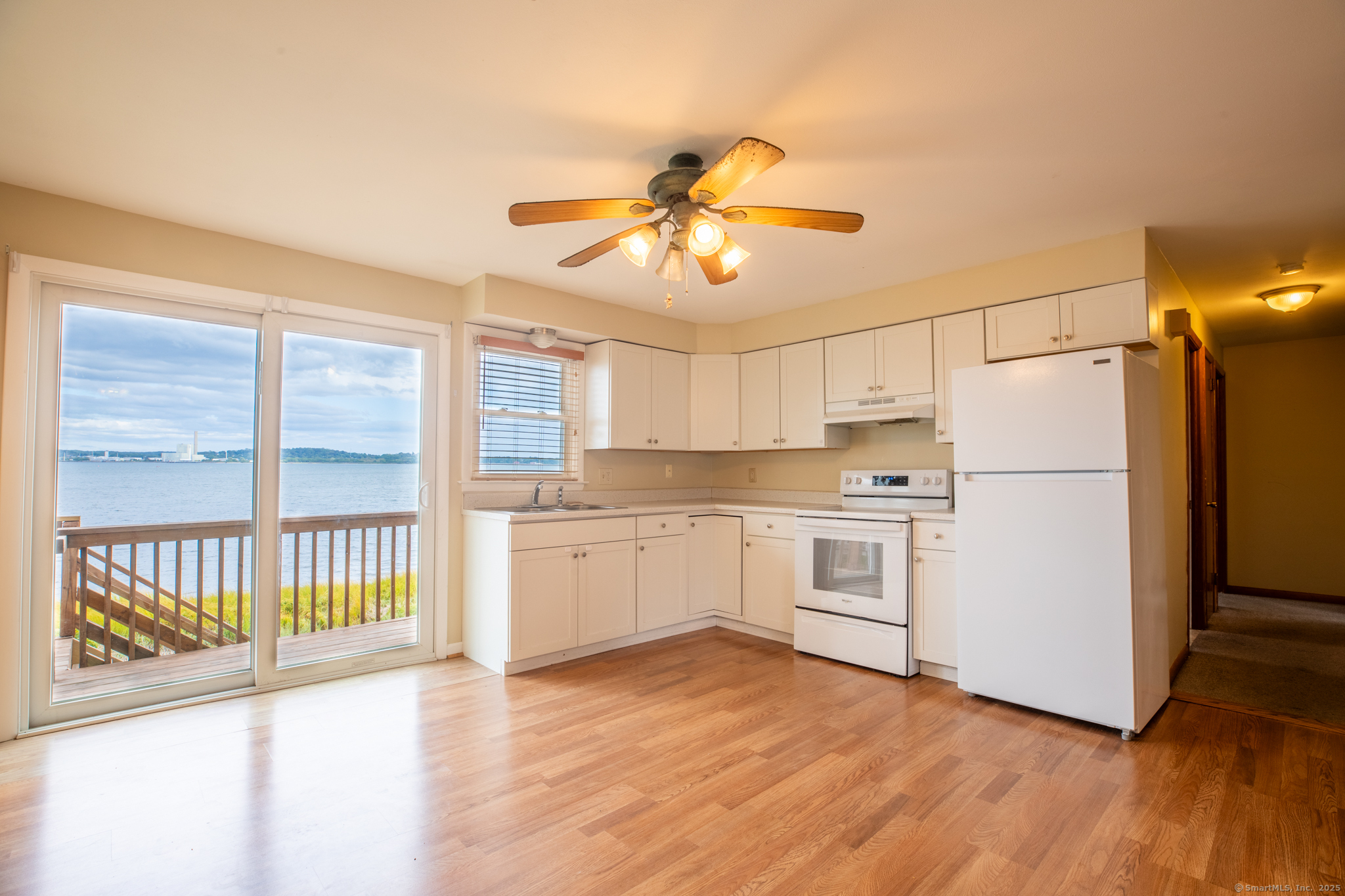 3 Bayview Place