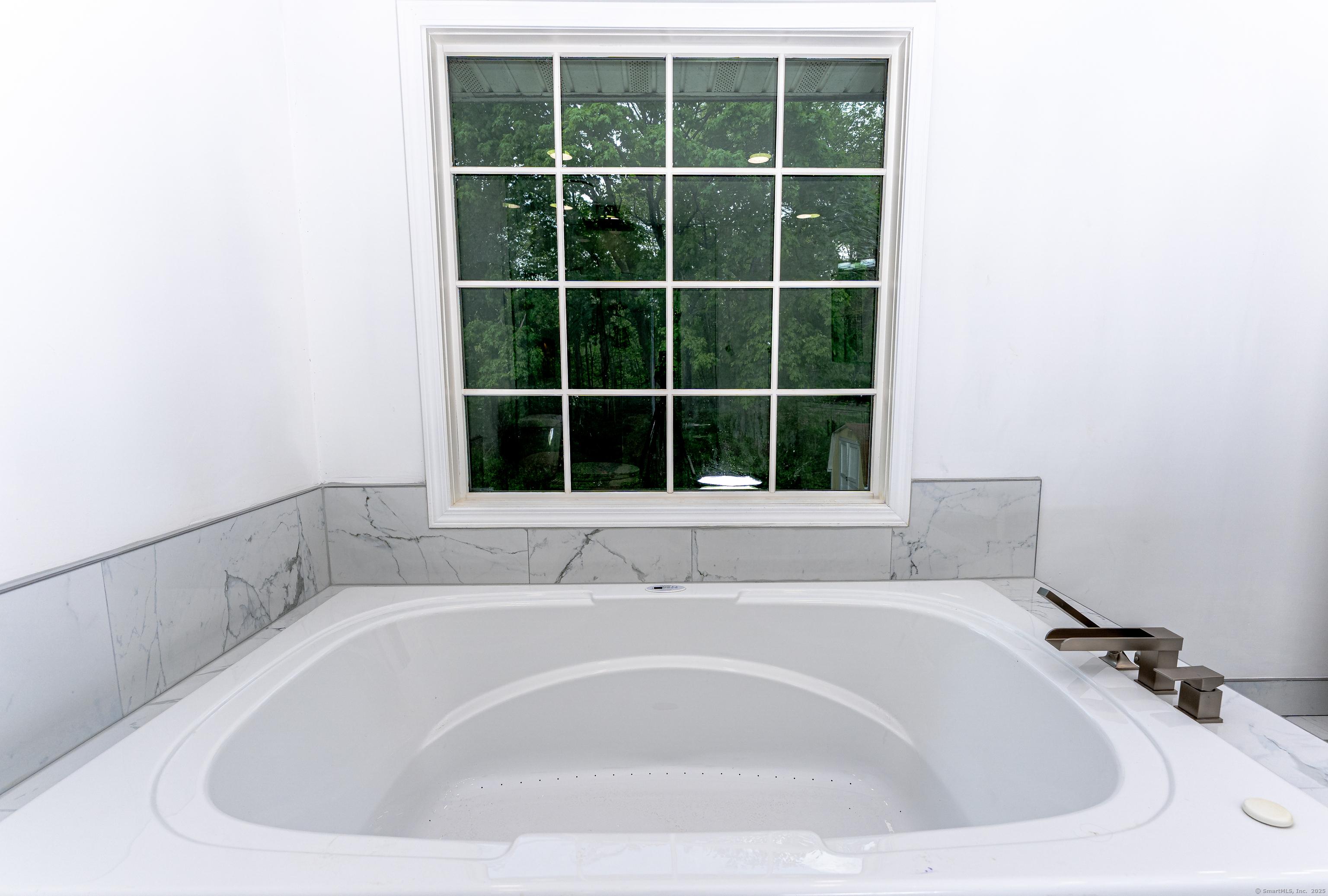 11 Cindy Lane, North Haven, Connecticut image 35