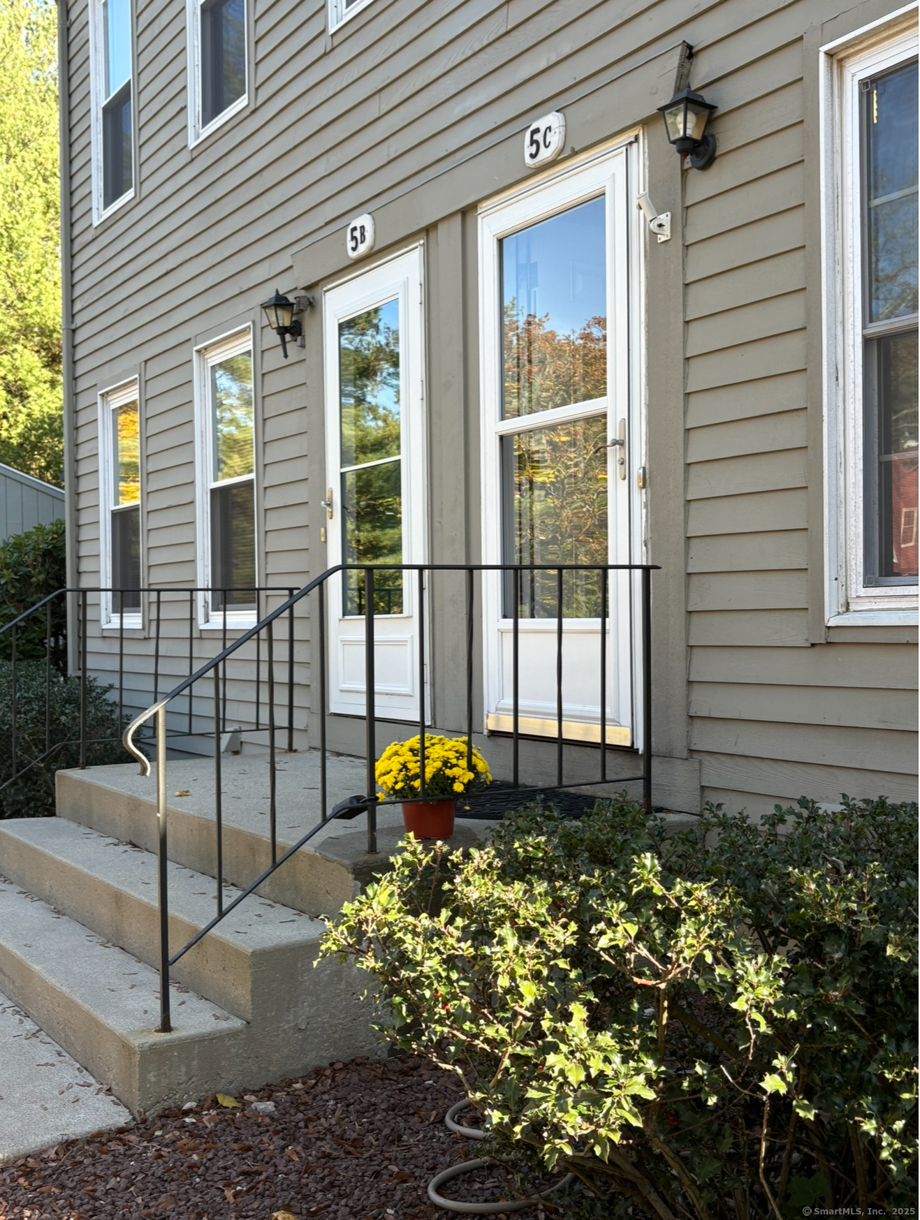 5 Riverview Drive C