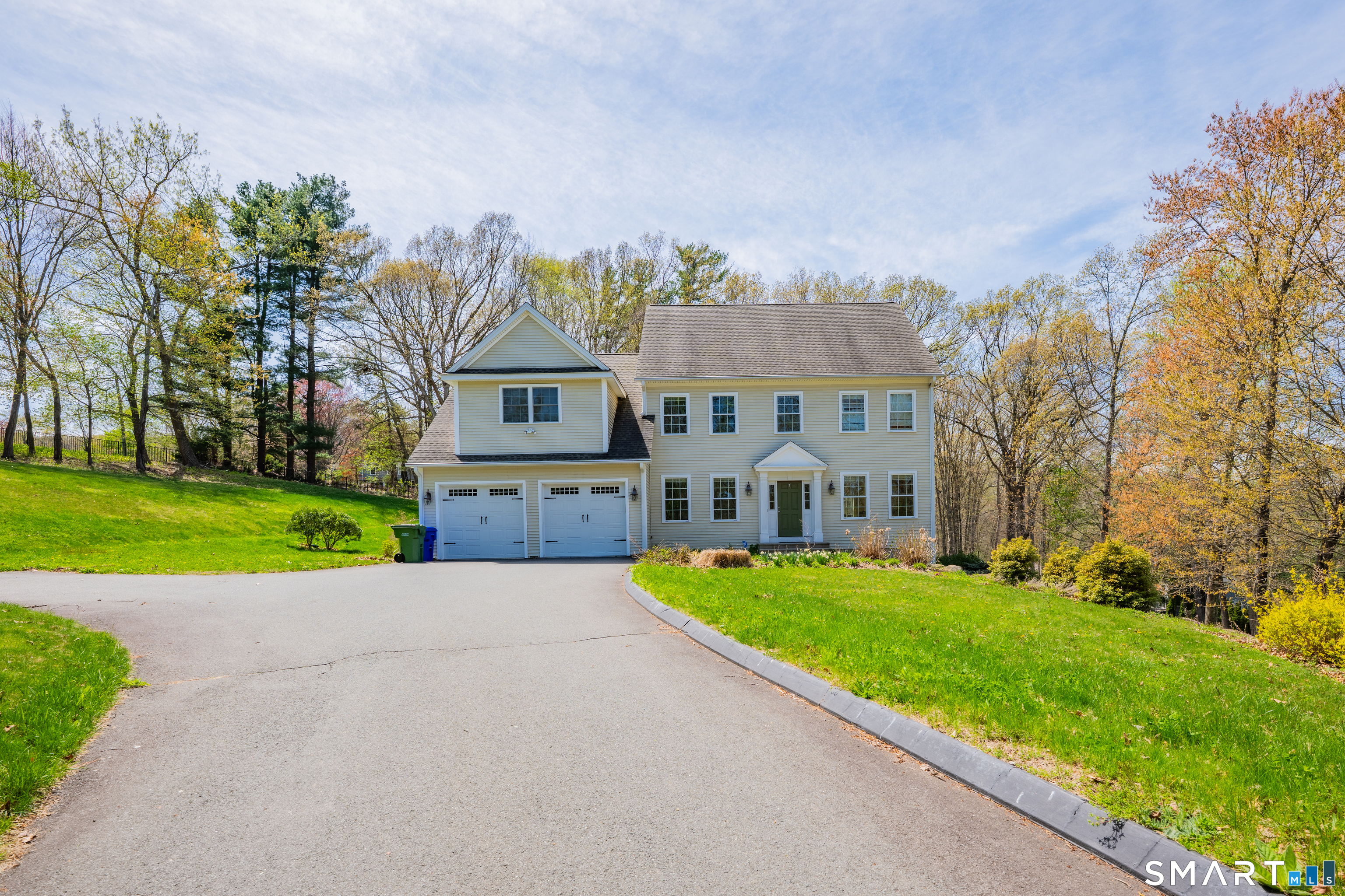 1600 New London Turnpike