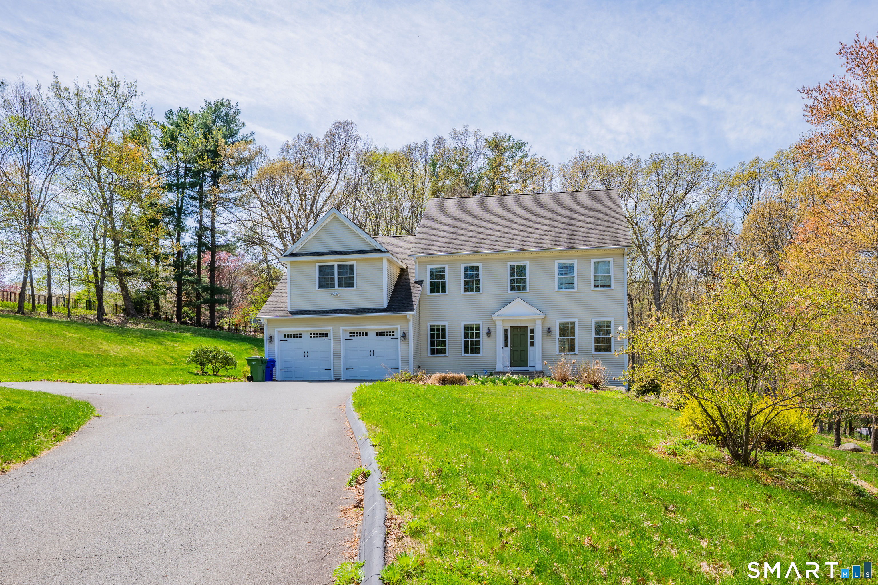 1600 New London Turnpike