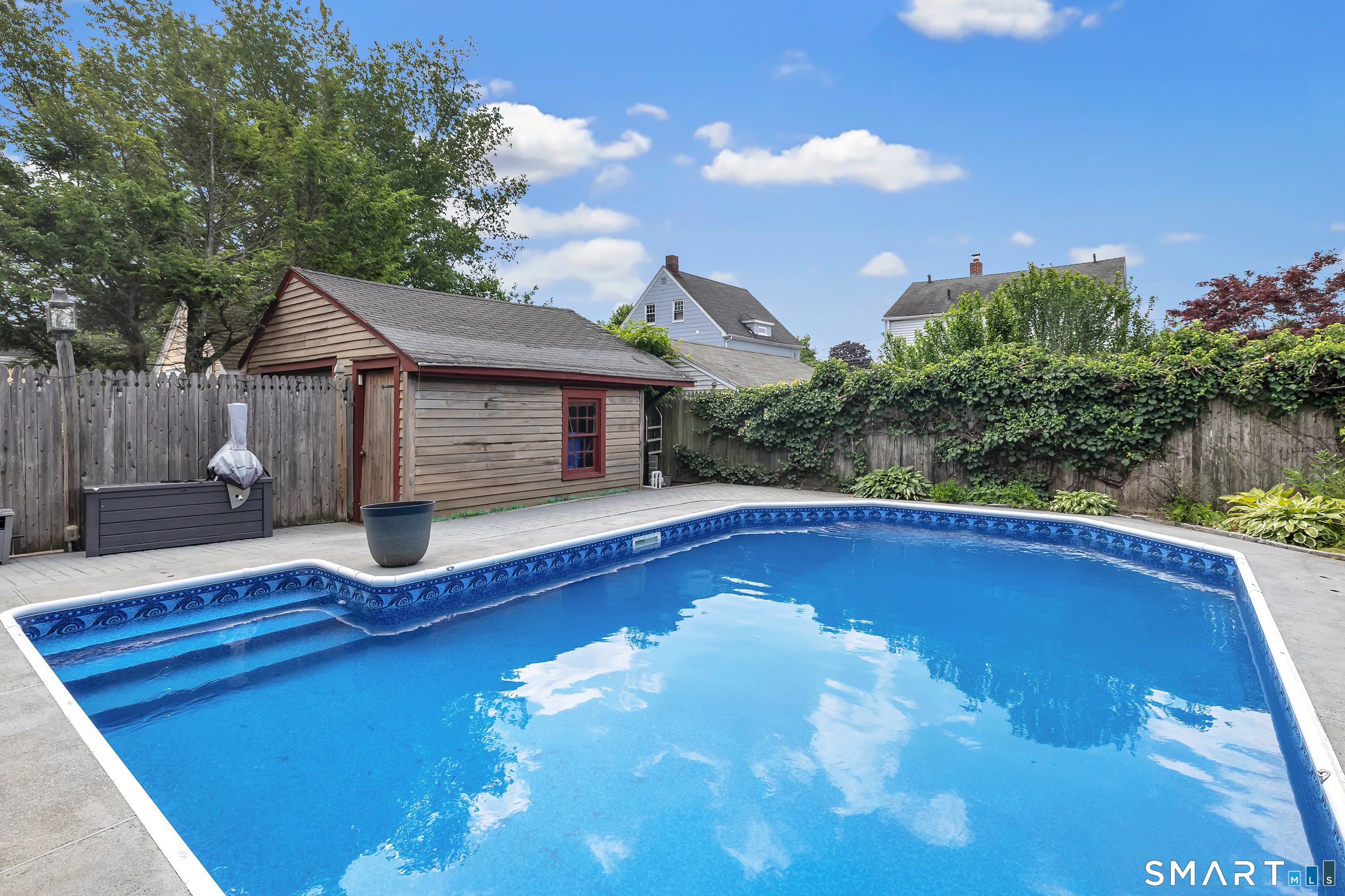 535 Wilcoxson Avenue