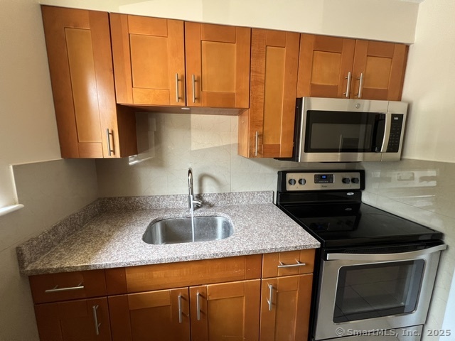 99 Woodland Drive APT C