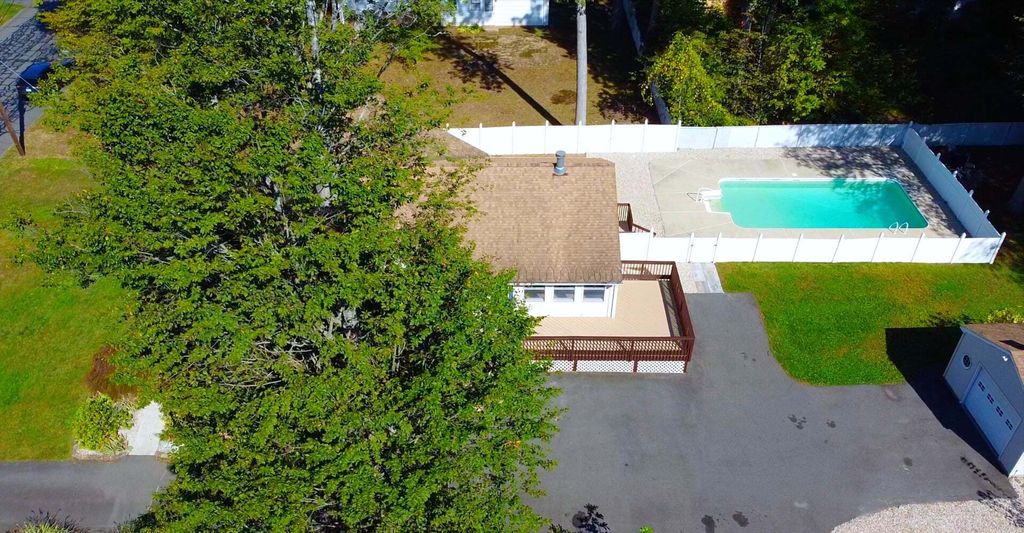 Photo of 268 Goff Road, Wethersfield, CT 06109 (MLS # 24139100)