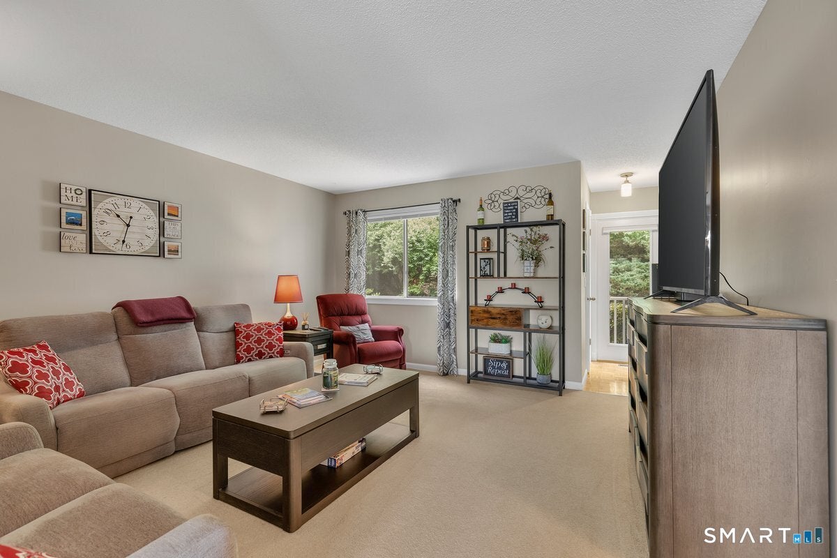 80 Country Lane 16