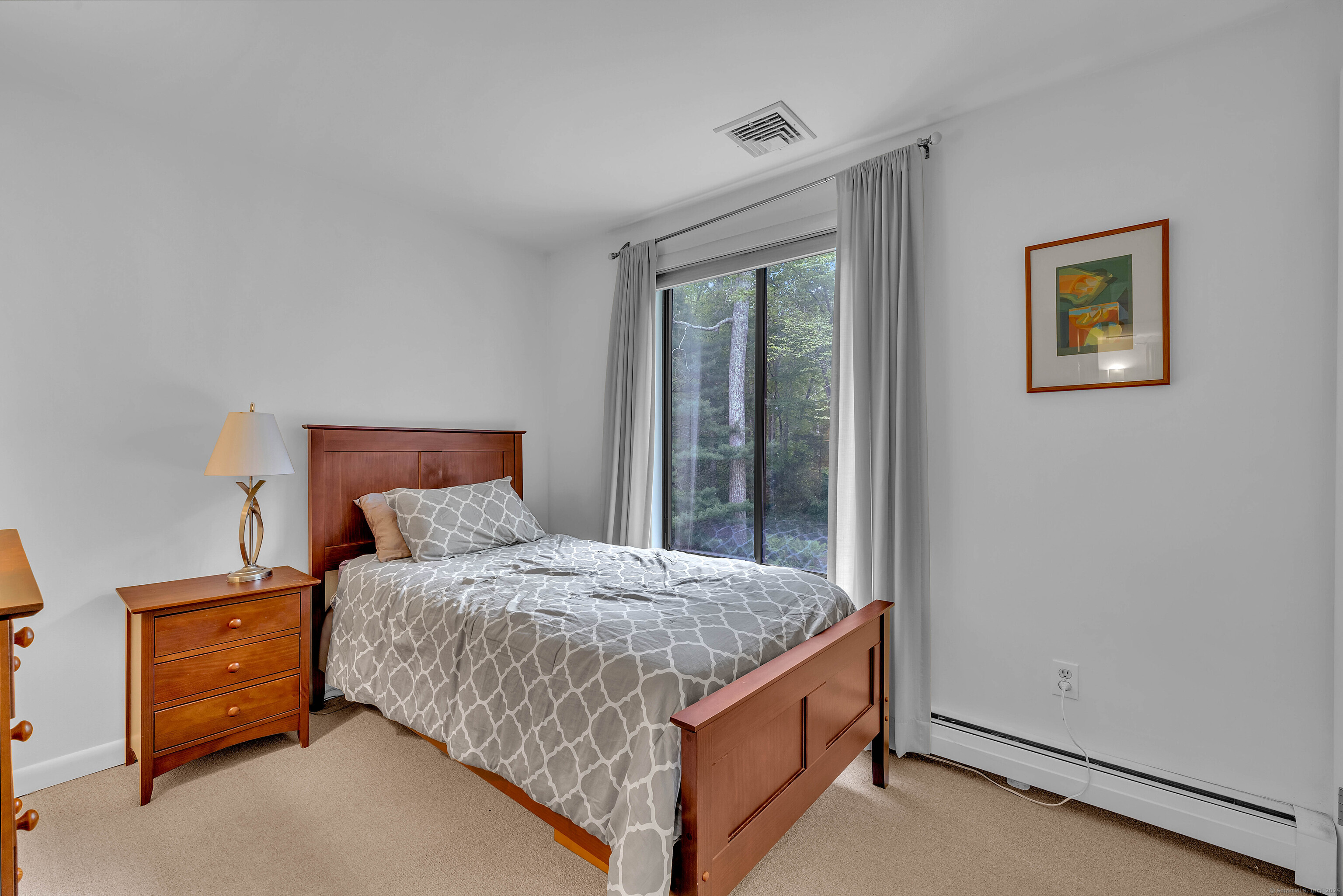 Madison, Connecticut 06443, United States, 3 Bedrooms Bedrooms, ,2 BathroomsBathrooms,Residential,Active,147390