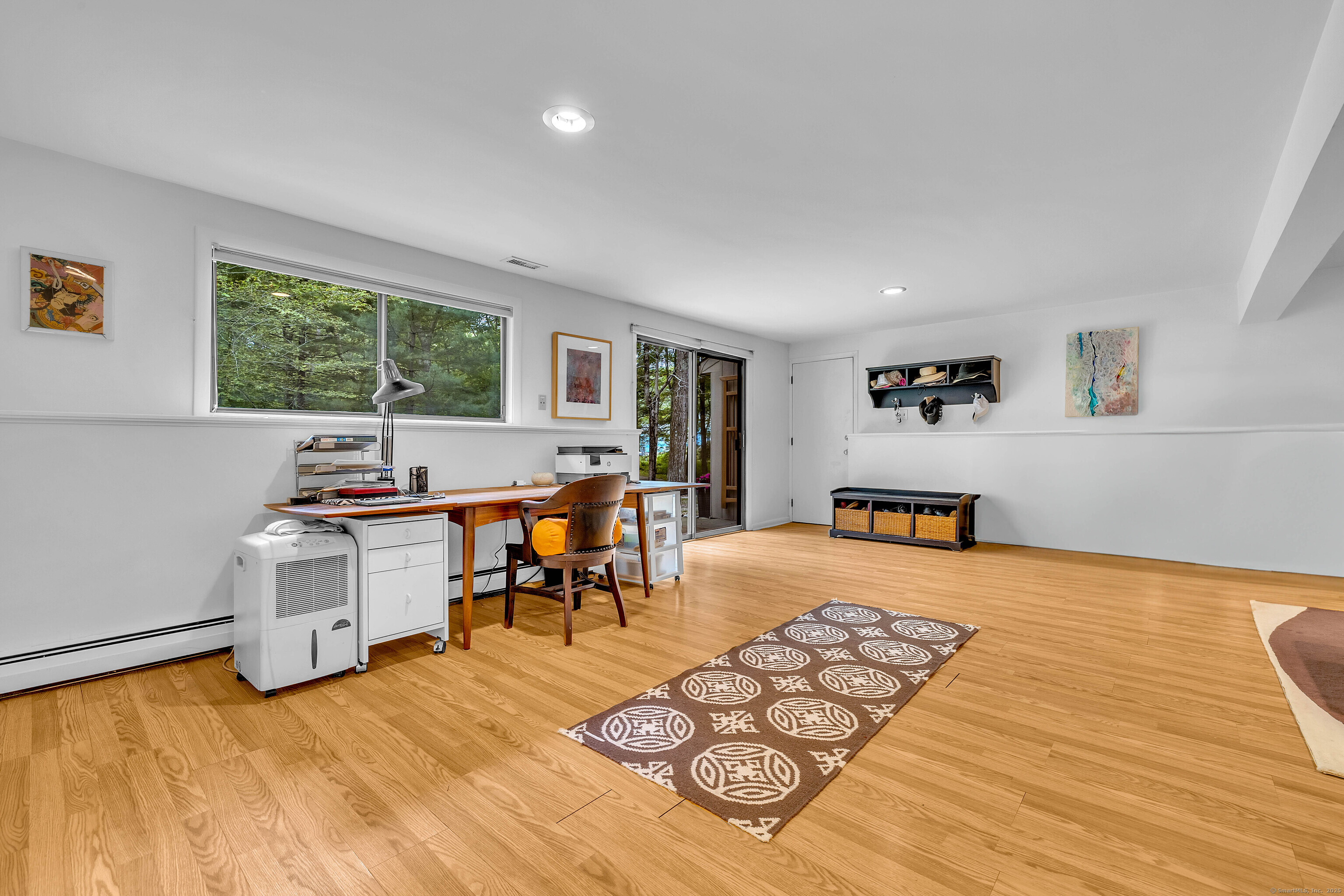 Madison, Connecticut 06443, United States, 3 Bedrooms Bedrooms, ,2 BathroomsBathrooms,Residential,Active,147390