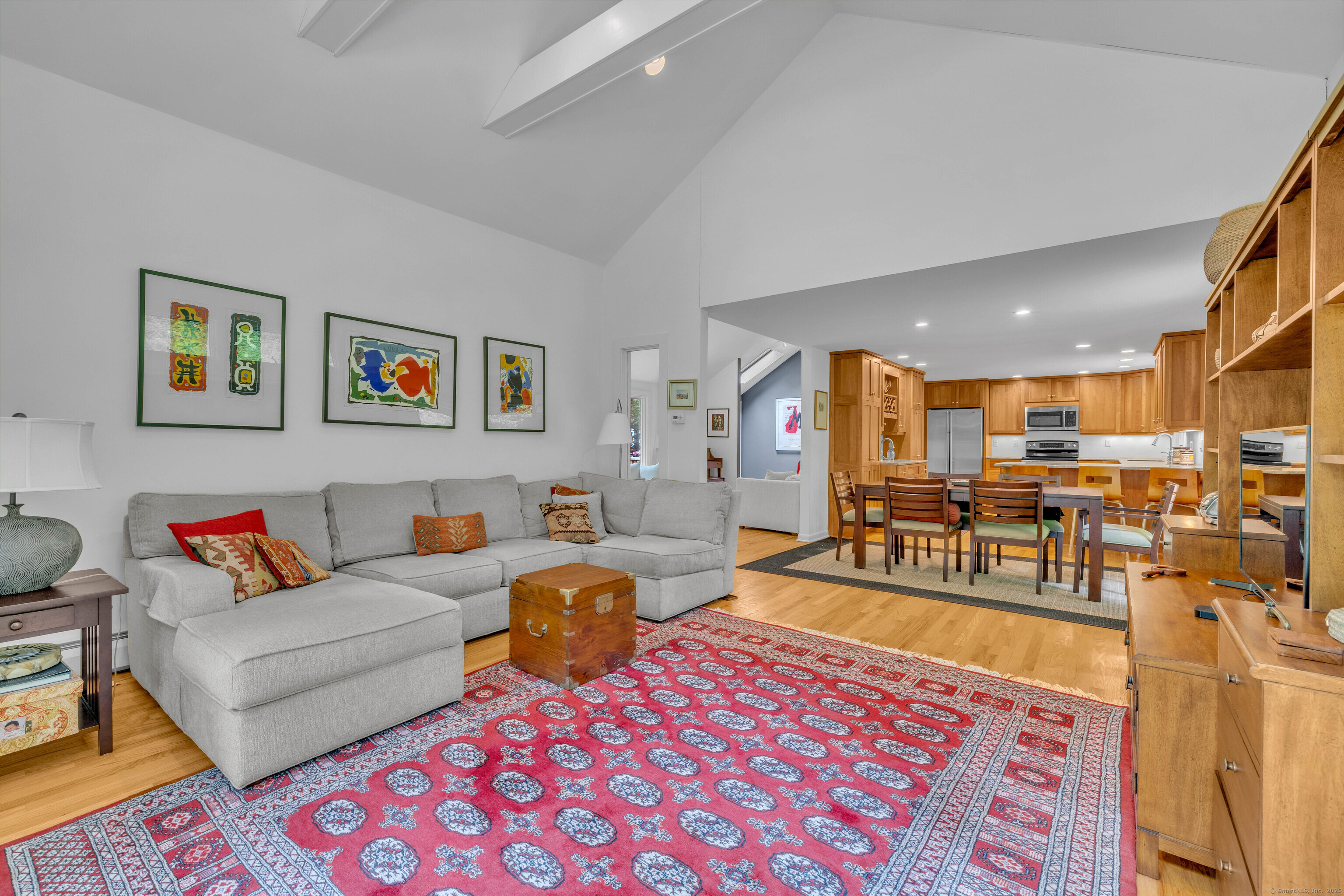 Madison, Connecticut 06443, United States, 3 Bedrooms Bedrooms, ,2 BathroomsBathrooms,Residential,Active,147390