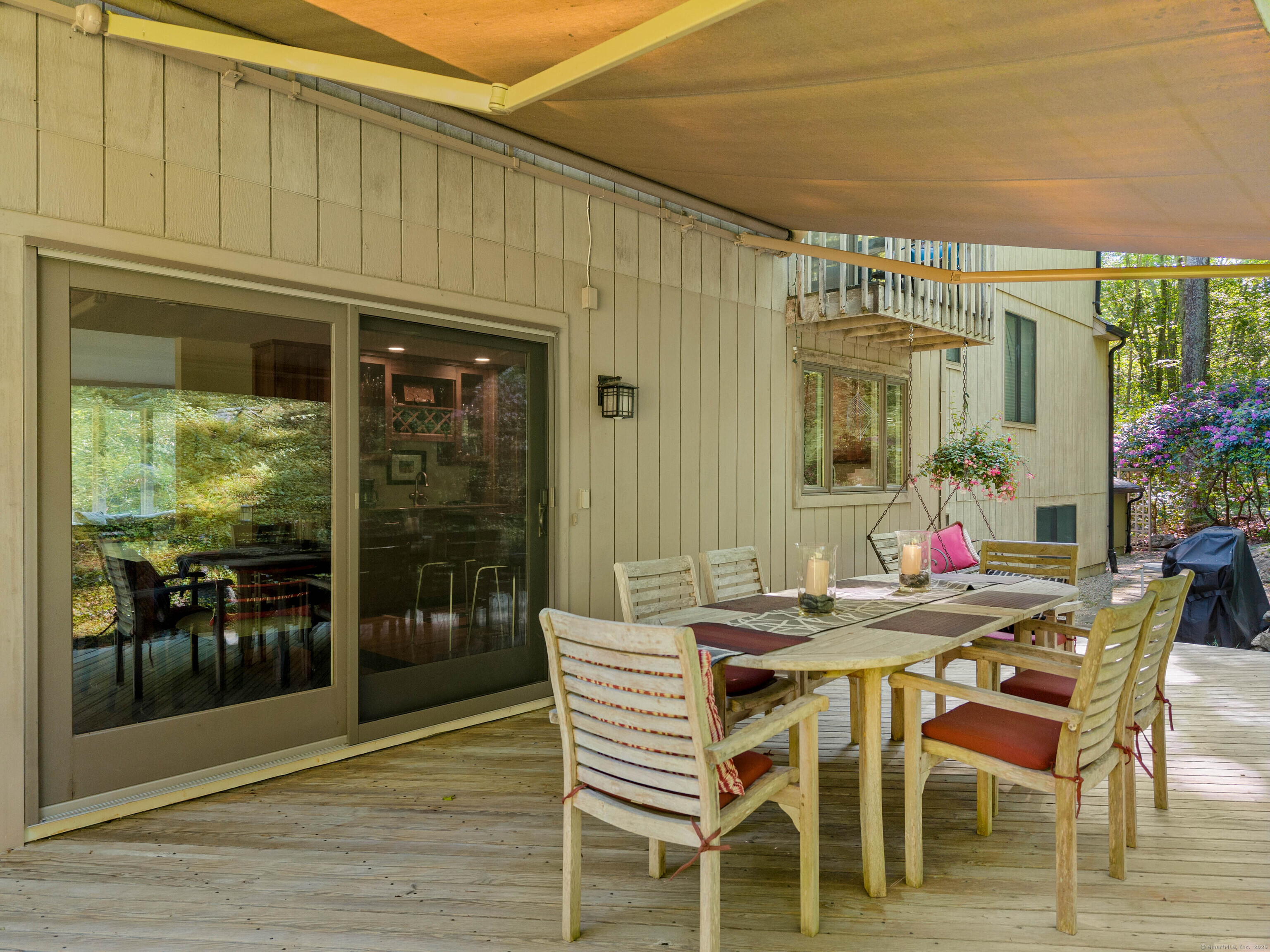 Madison, Connecticut 06443, United States, 3 Bedrooms Bedrooms, ,2 BathroomsBathrooms,Residential,Active,147390