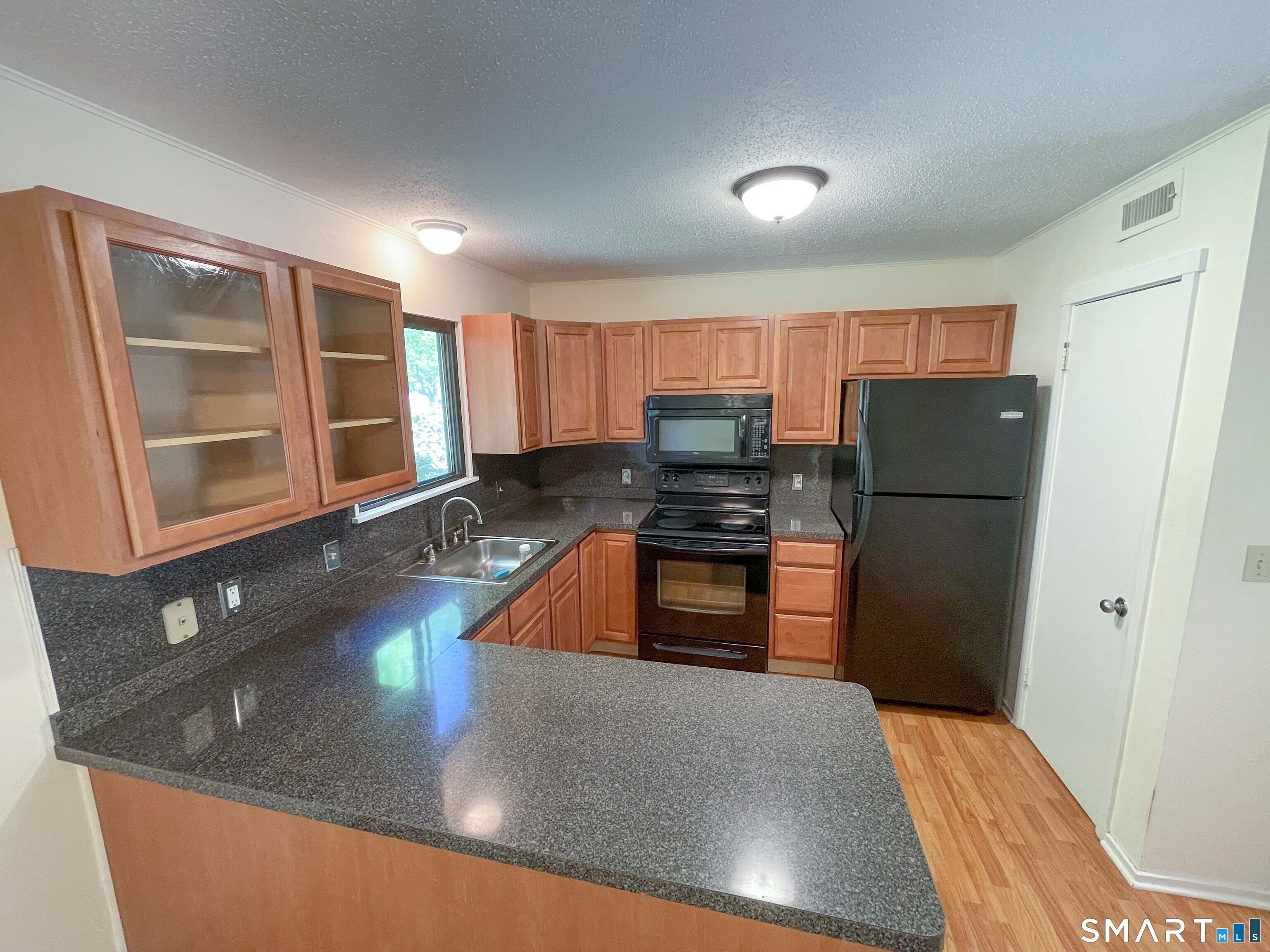 397 Heritage Village B