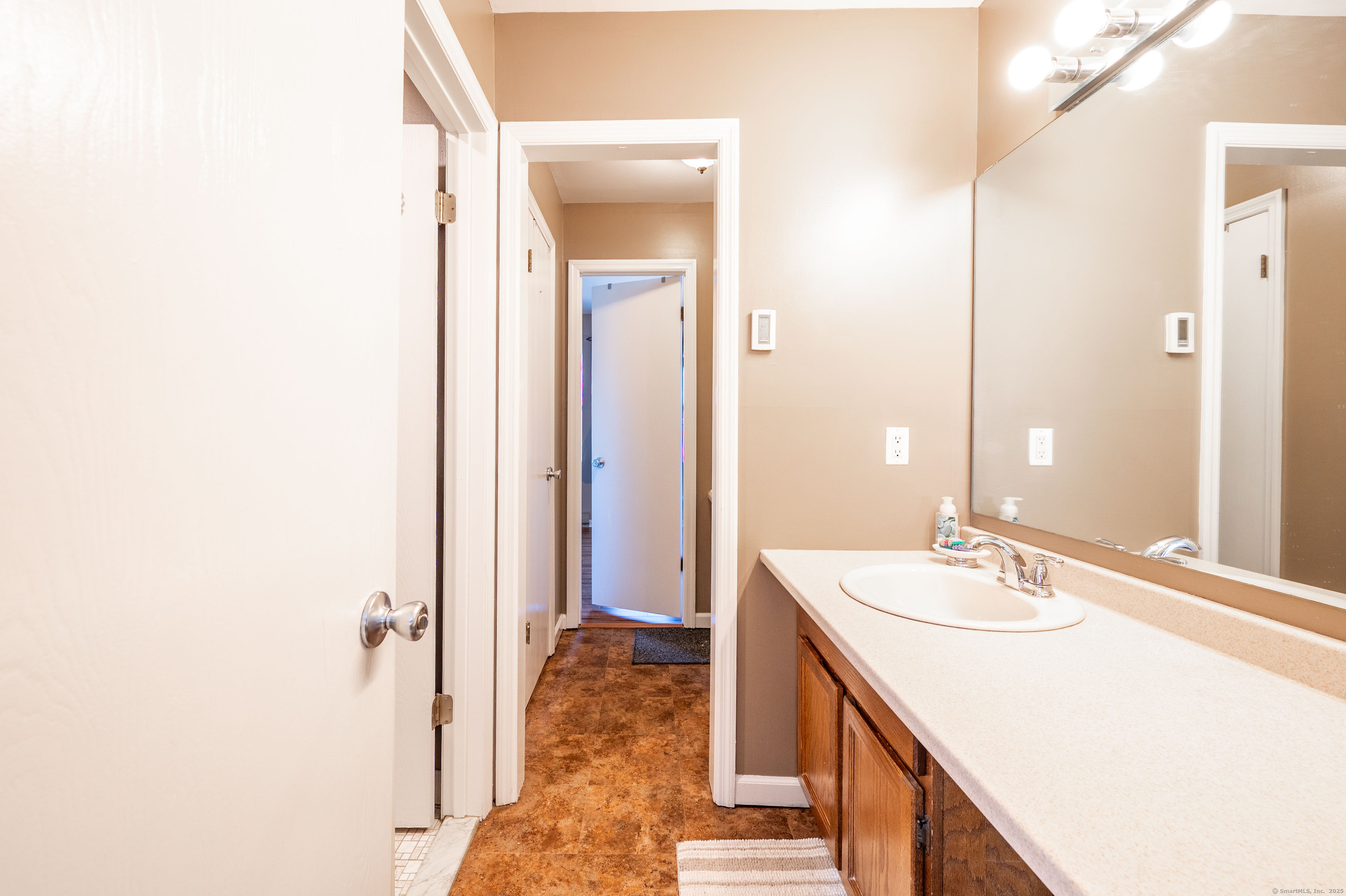 26 Valley Drive #26, New Milford, Connecticut image 12