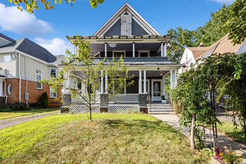 Photo of 32 Merriman Street, Bristol, CT 06010 (MLS # 24120341)