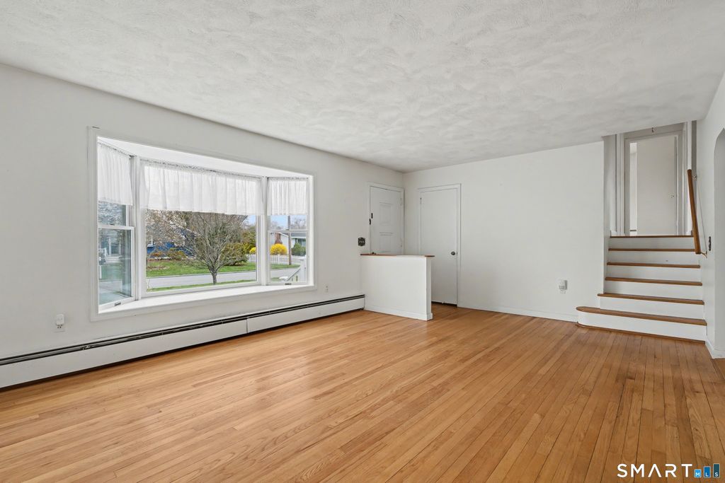 Photo of 6 Benjamin Road, Groton, CT 06355 (MLS # 24167364)