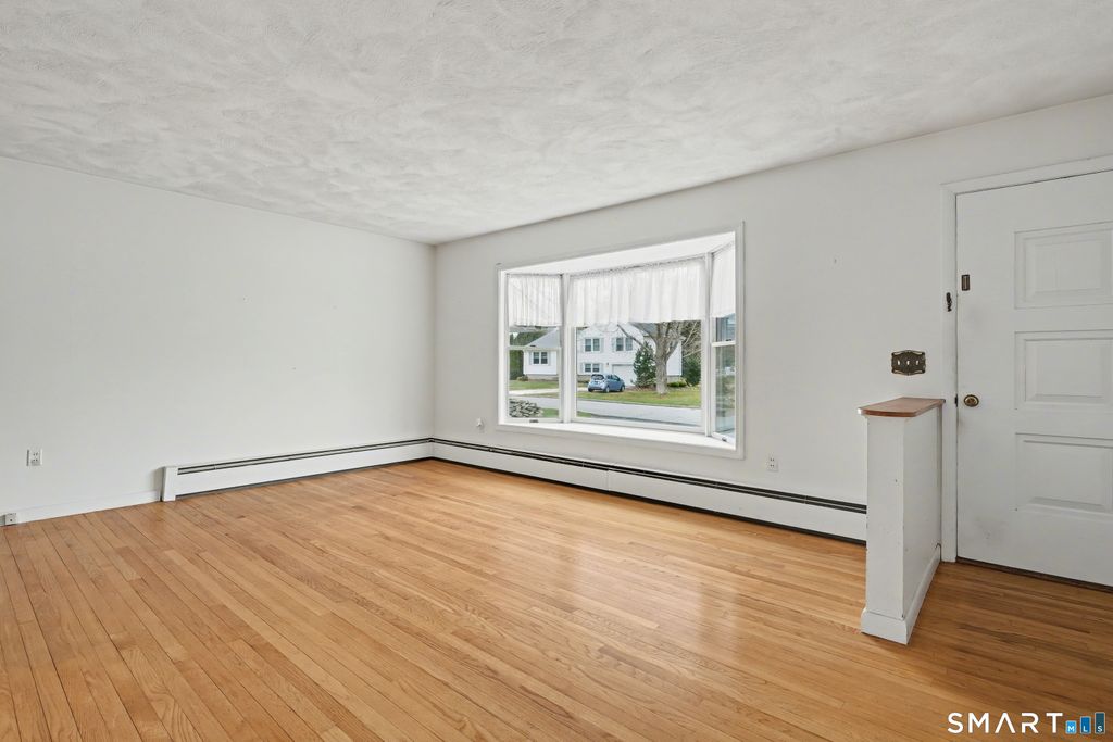 Photo of 6 Benjamin Road, Groton, CT 06355 (MLS # 24167364)