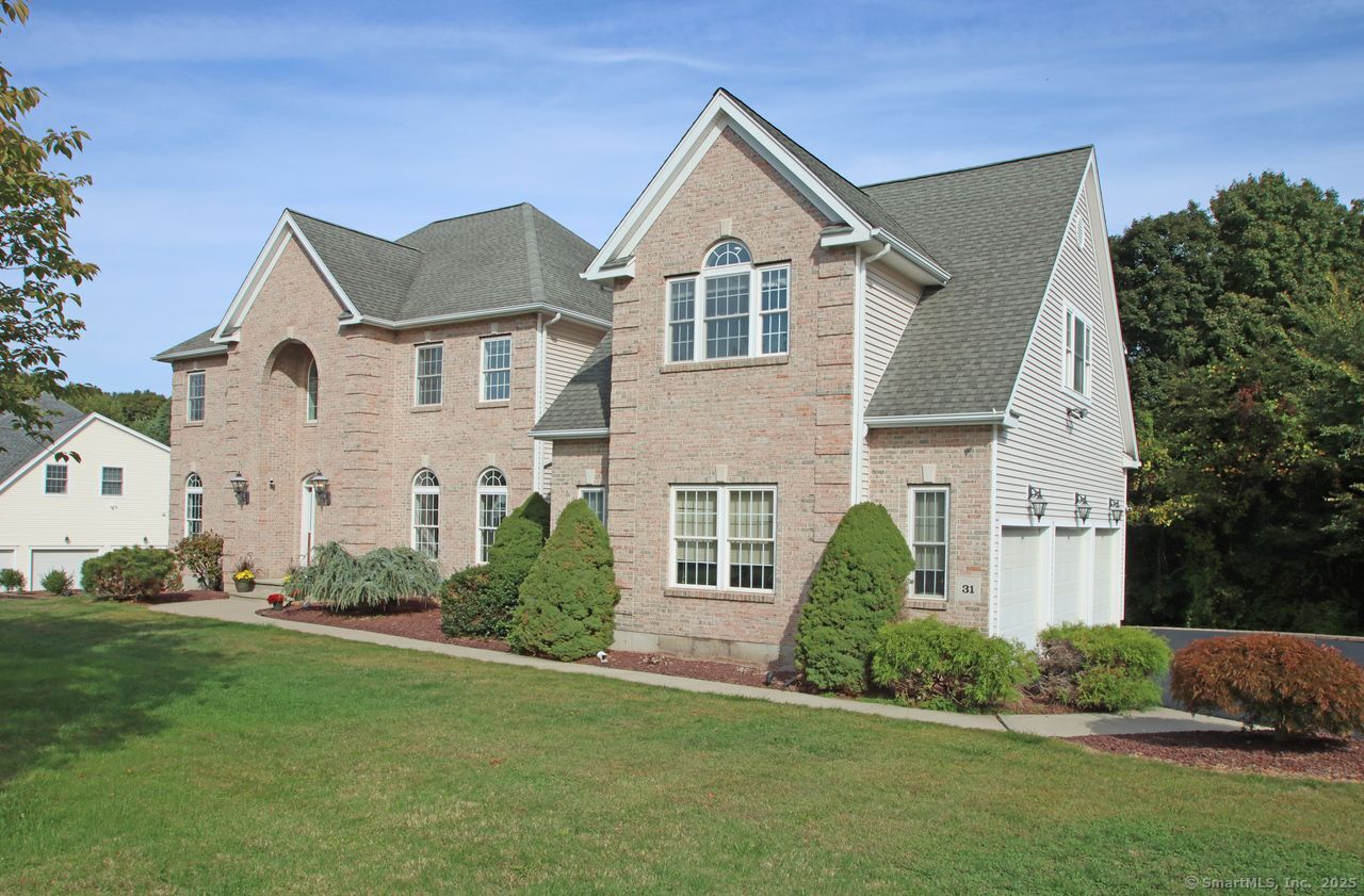 31 Valley View Court