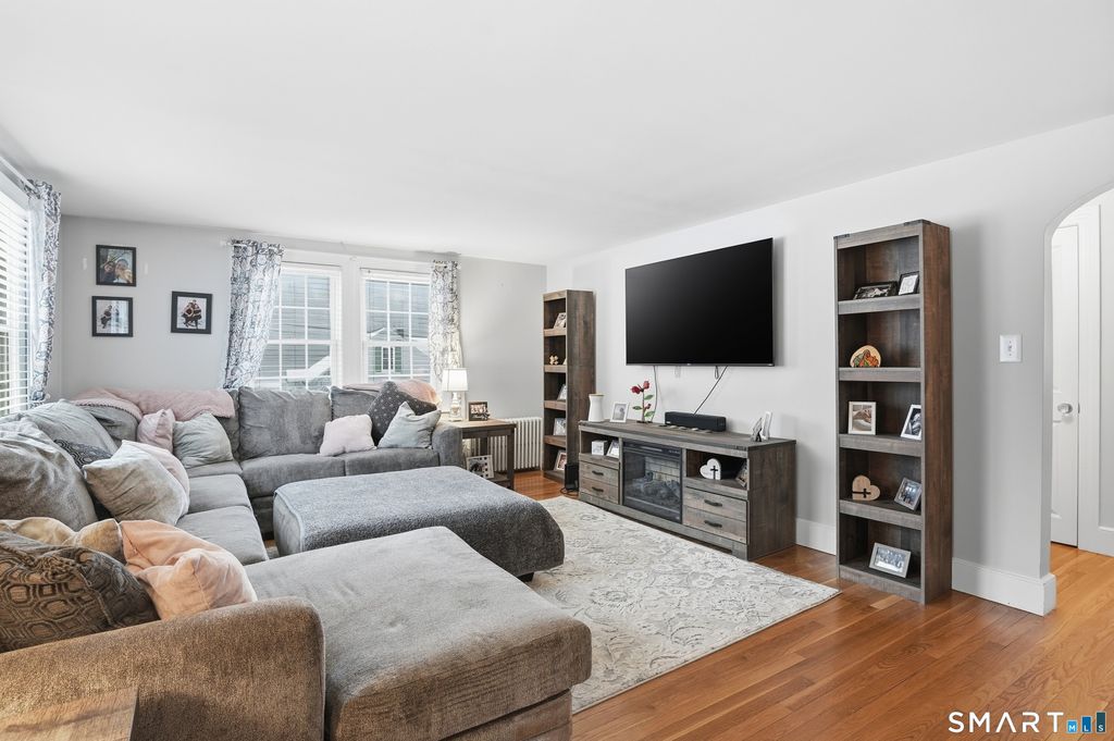 Photo of 668 Quinebaug Road, Thompson, CT 06255 (MLS # 24146419)