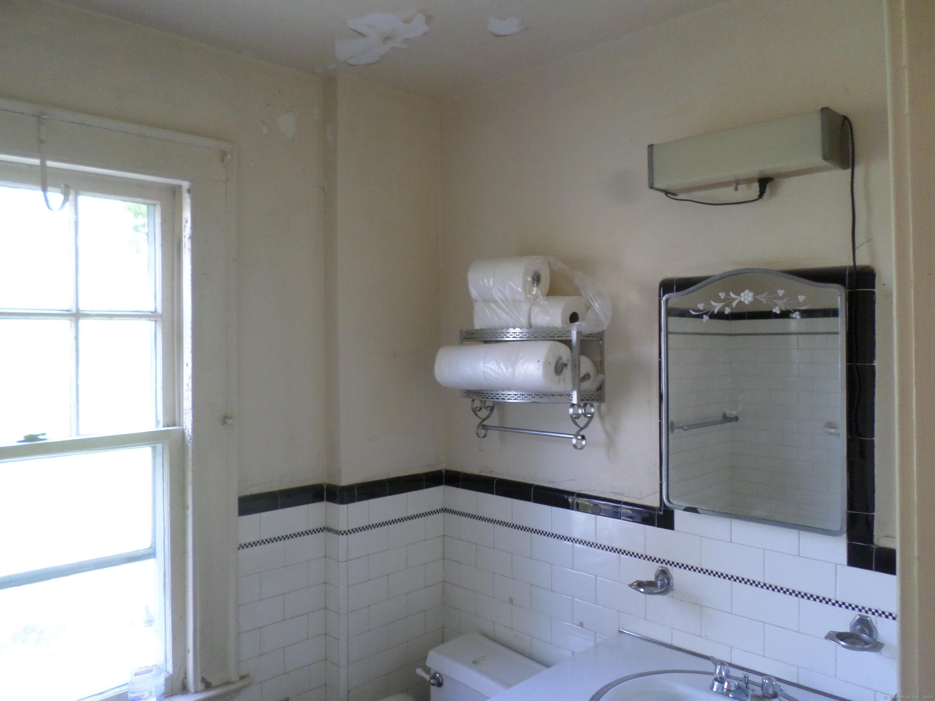 51 Hepburn Road, Hamden, Connecticut image 24