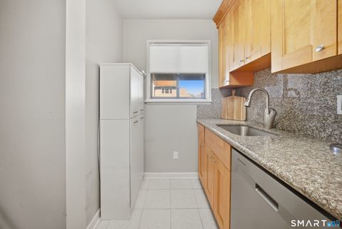 Tiny photo for 94 Wilton Crest #94, Wilton, CT 06897 (MLS # 24166027)