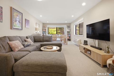 Tiny photo for 94 Wilton Crest #94, Wilton, CT 06897 (MLS # 24166027)