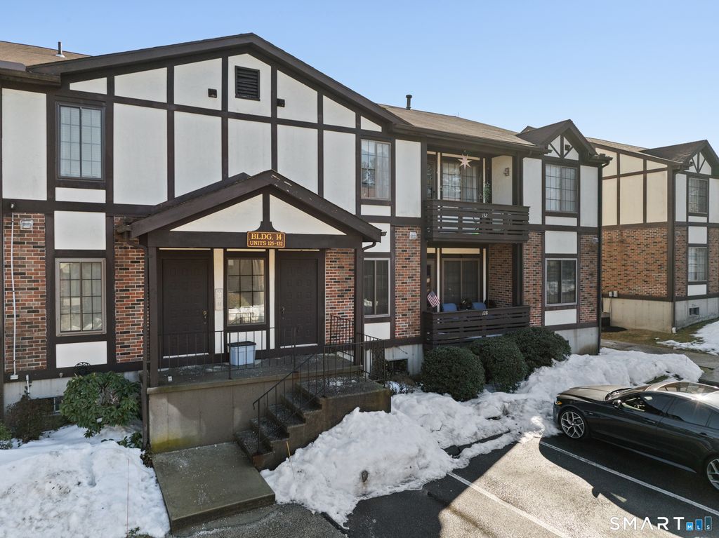 Photo of 365 Mather Street #APT 128, Hamden, CT 06514 (MLS # 24159551)