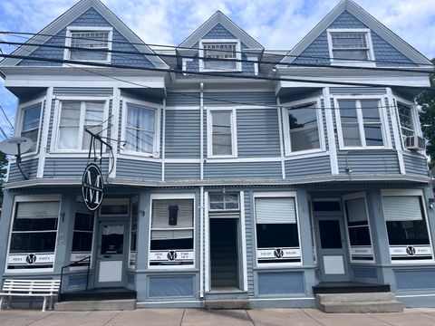 32 Main Street 3 Simsbury CT 06081