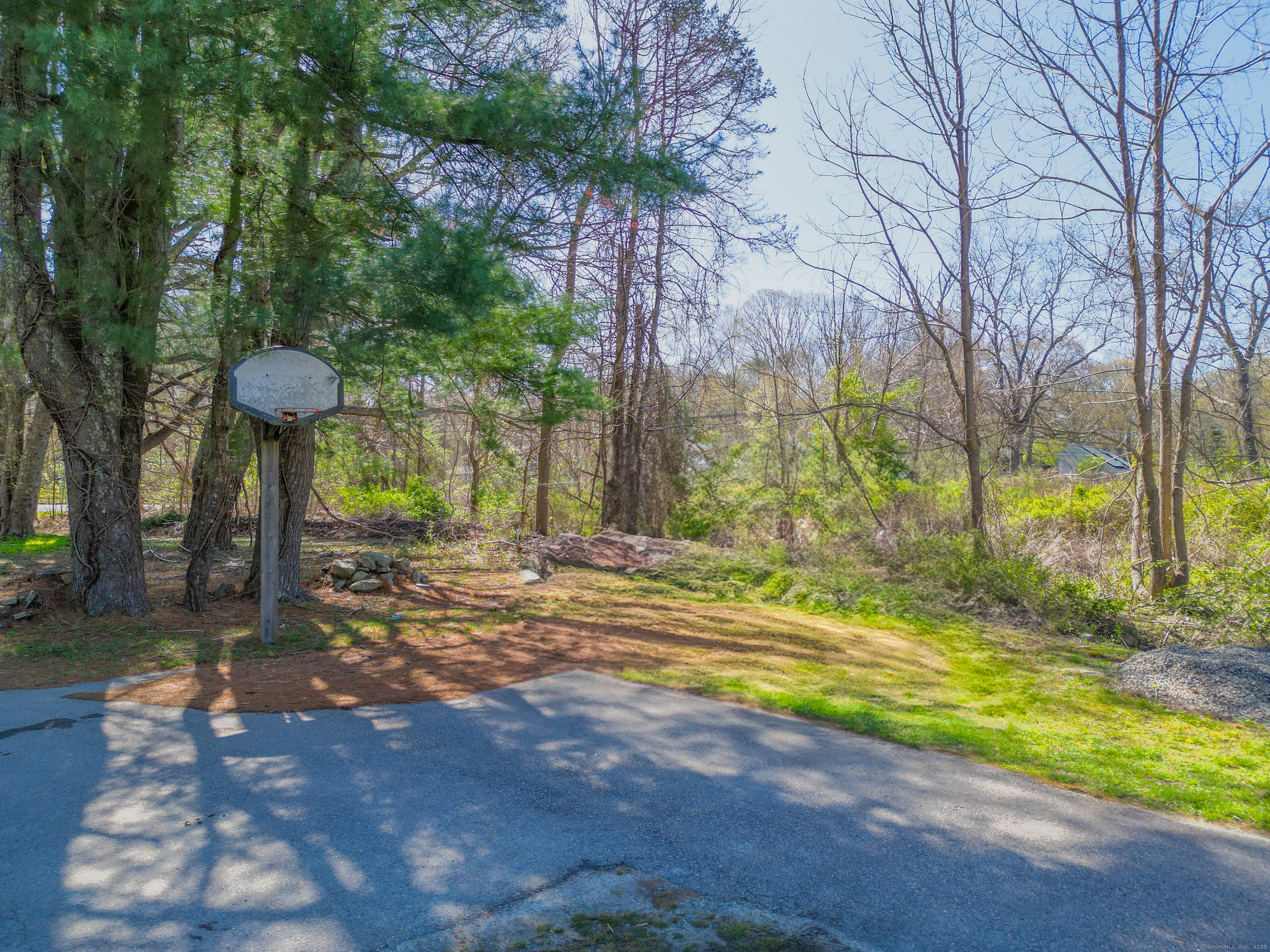 361 Flanders Road, Groton, Connecticut image 5