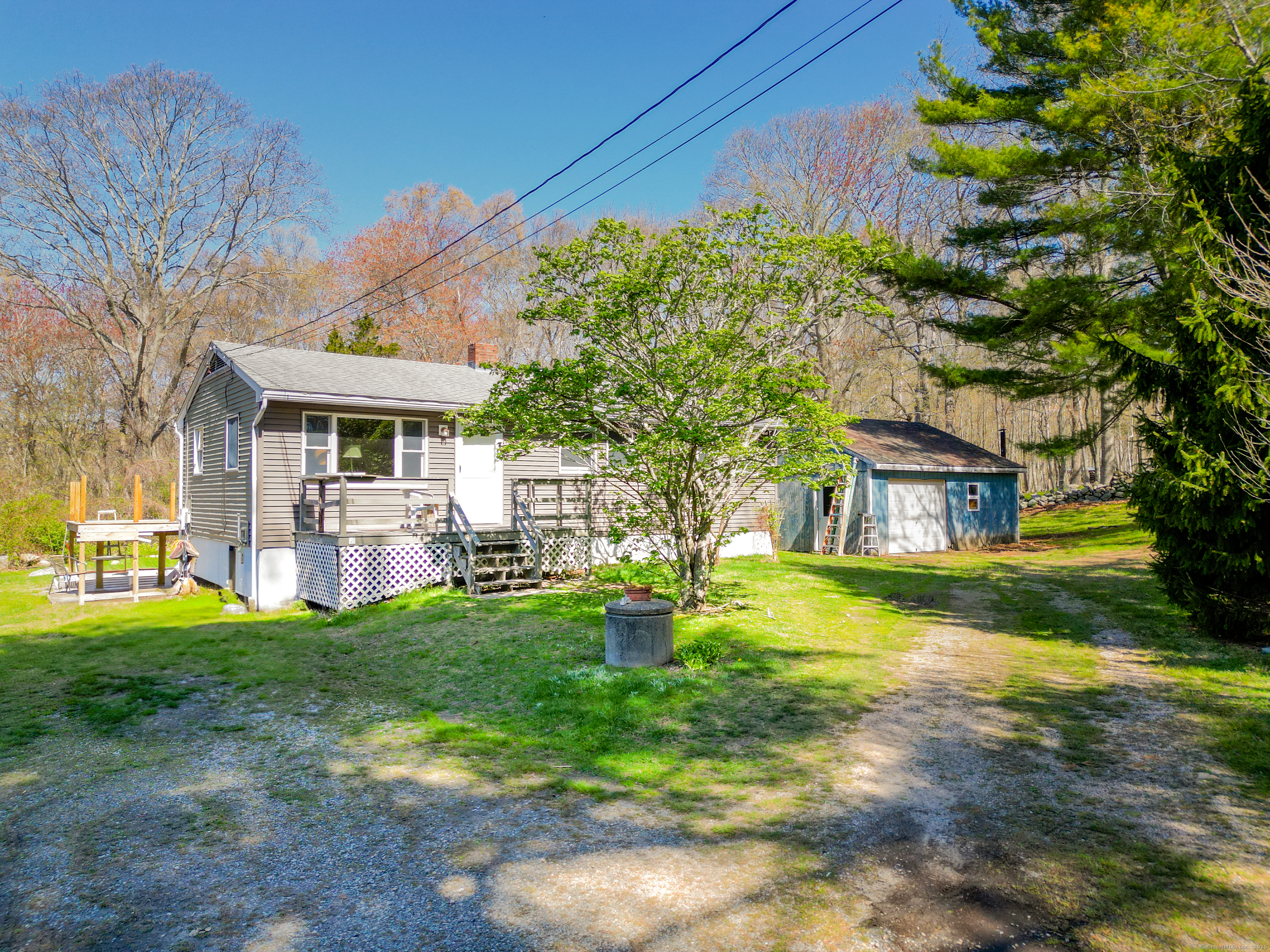 Property for Sale at Flanders Road, Groton, Connecticut - Bedrooms: 3 
Bathrooms: 1 
Rooms: 5  - $375,000