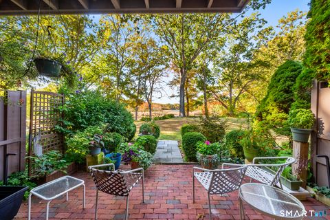 Condo For Sale - 85 River Road #L4<br/> Essex, CT 06426