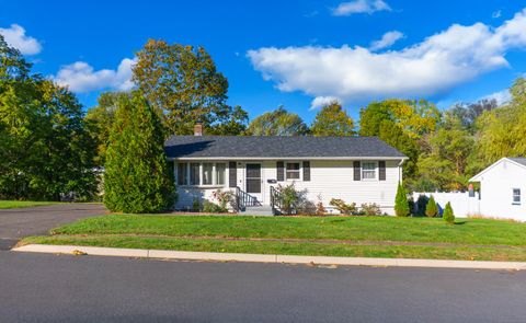 Photo of 59 Westfield Terrace, Middletown, CT 06457 (MLS # 24134613)