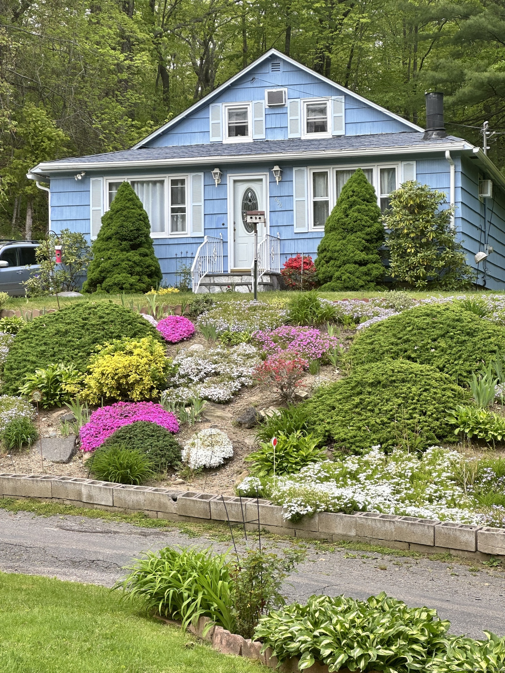 View Watertown, CT 06795 house
