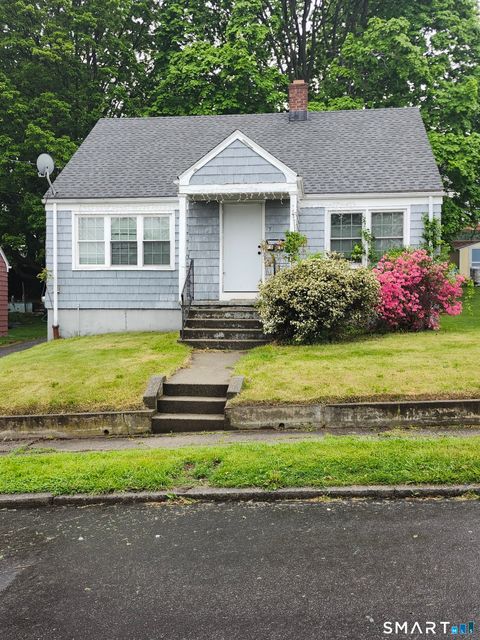 Homes For Rent - 75 Judson Place<br/> Bridgeport, CT 06610