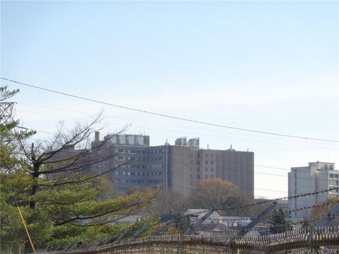 Tiny photo for 75 Judson Place, Bridgeport, CT 06610 (MLS # 24165773)