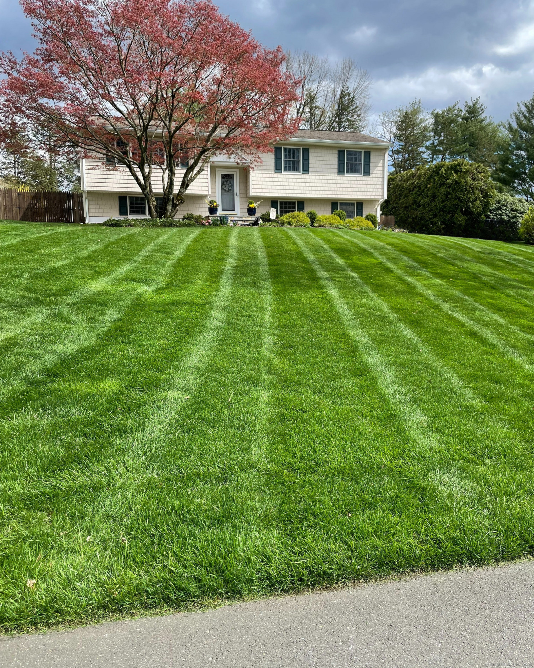 28 Quaker Ridge Road, Bethel, Connecticut image 1