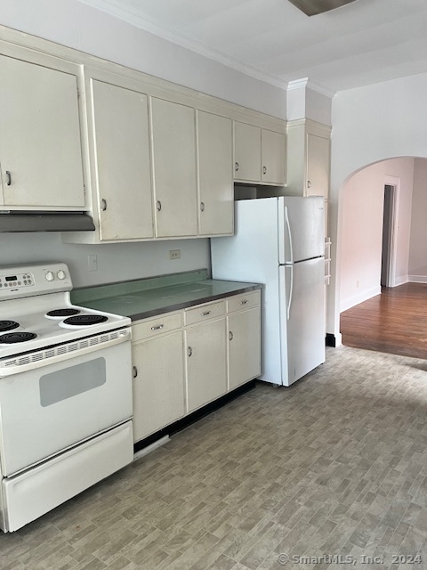 Groton, Connecticut 06355, United States, 2 Bedrooms Bedrooms, ,1 BathroomBathrooms,Residential,Active,190258