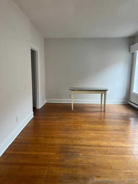 Groton, Connecticut 06355, United States, 2 Bedrooms Bedrooms, ,1 BathroomBathrooms,Residential,Active,190258