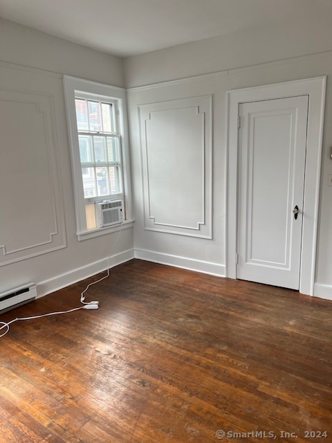Groton, Connecticut 06355, United States, 2 Bedrooms Bedrooms, ,1 BathroomBathrooms,Residential,Active,190258