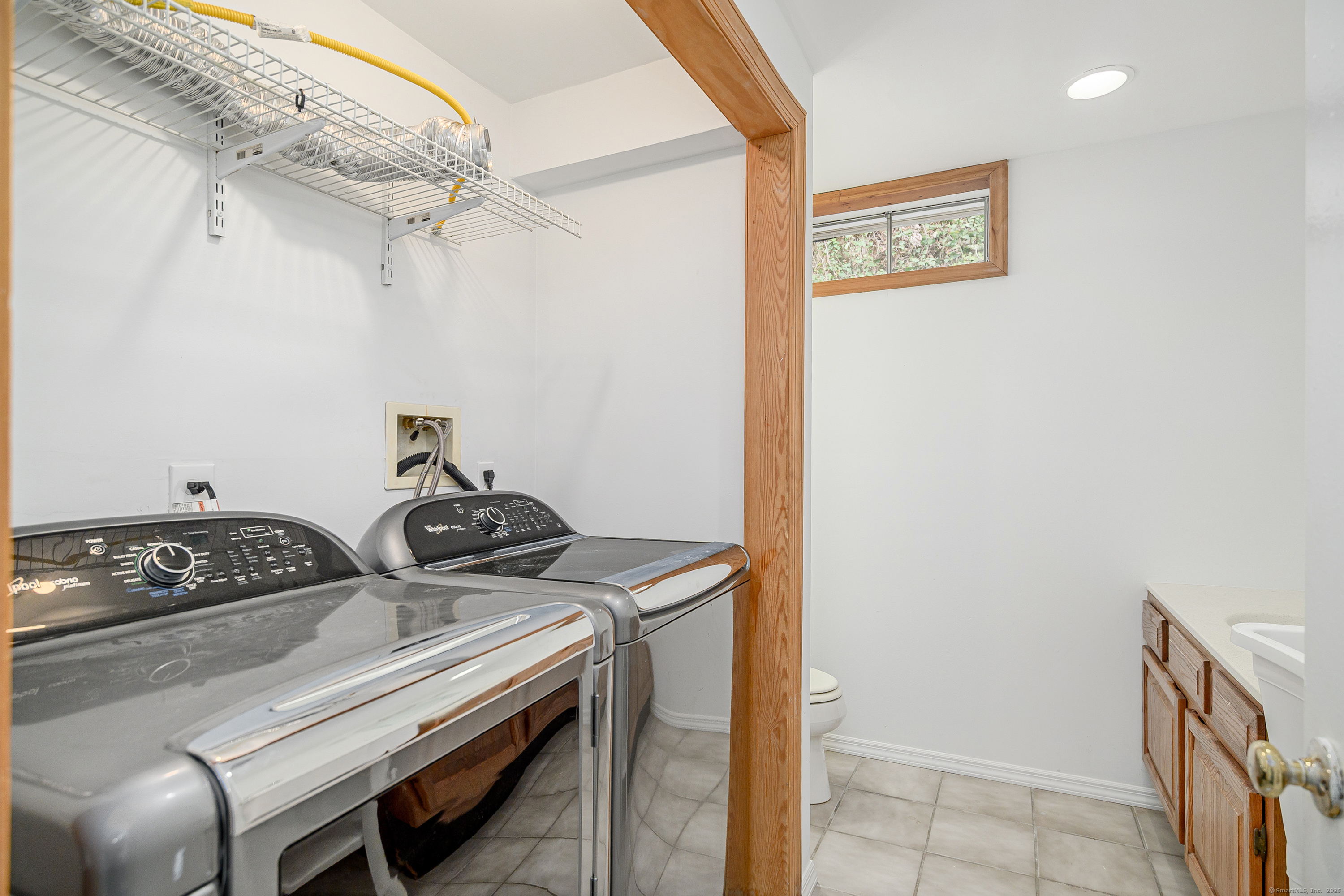 23 Oak Grove Road, Brookfield, Connecticut image 25