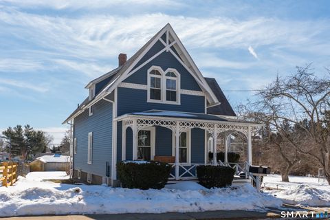 25 Driveway Guilford CT 06437