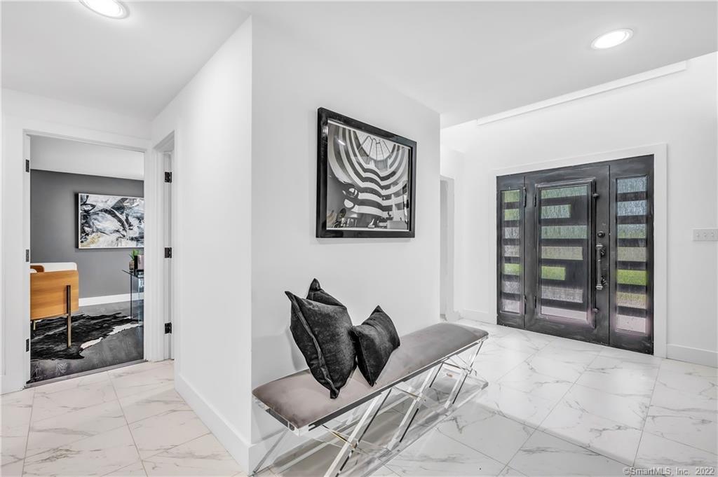 23 Meeting House Road