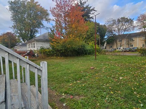 Tiny photo for 566 Wood Avenue, Bridgeport, CT 06604 (MLS # 24134644)