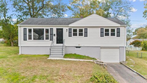24 Kaye Road West Haven CT 06516