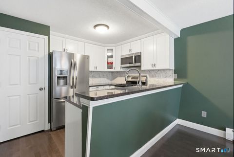 Tiny photo for 39 Schoolhouse Crossing #39, Wethersfield, CT 06109 (MLS # 24154132)