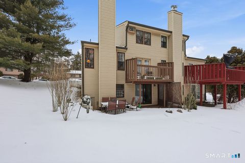 Tiny photo for 39 Schoolhouse Crossing #39, Wethersfield, CT 06109 (MLS # 24154132)