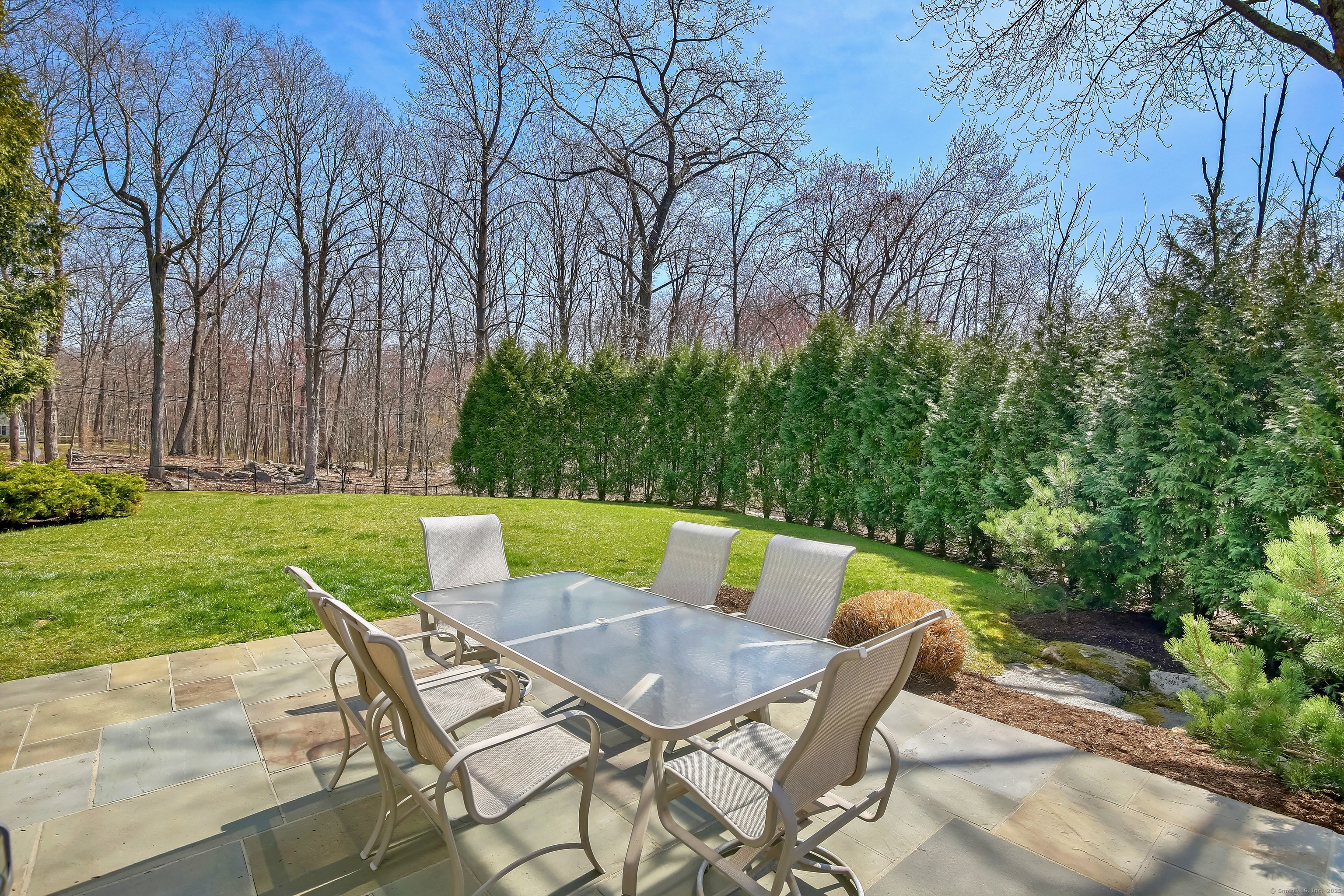 2 Sleepy Hollow Road, New Canaan, Connecticut image 35