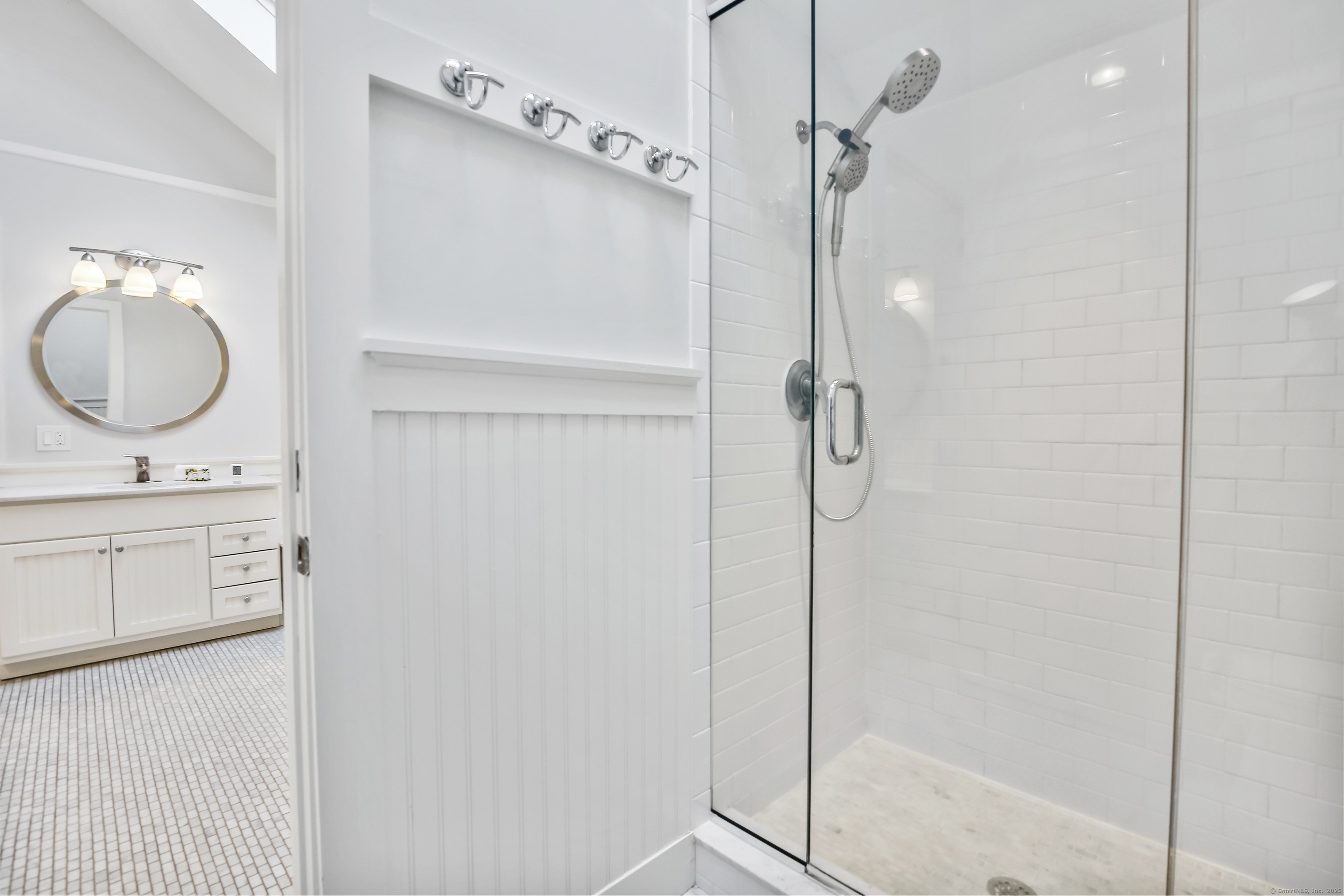 2 Sleepy Hollow Road, New Canaan, Connecticut image 17