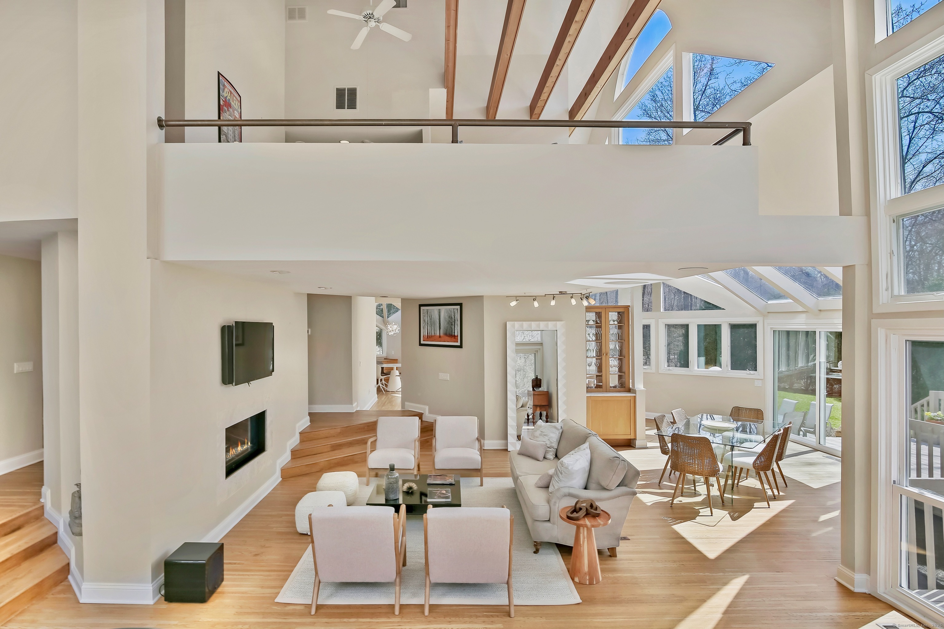 2 Sleepy Hollow Road, New Canaan, Connecticut image 6