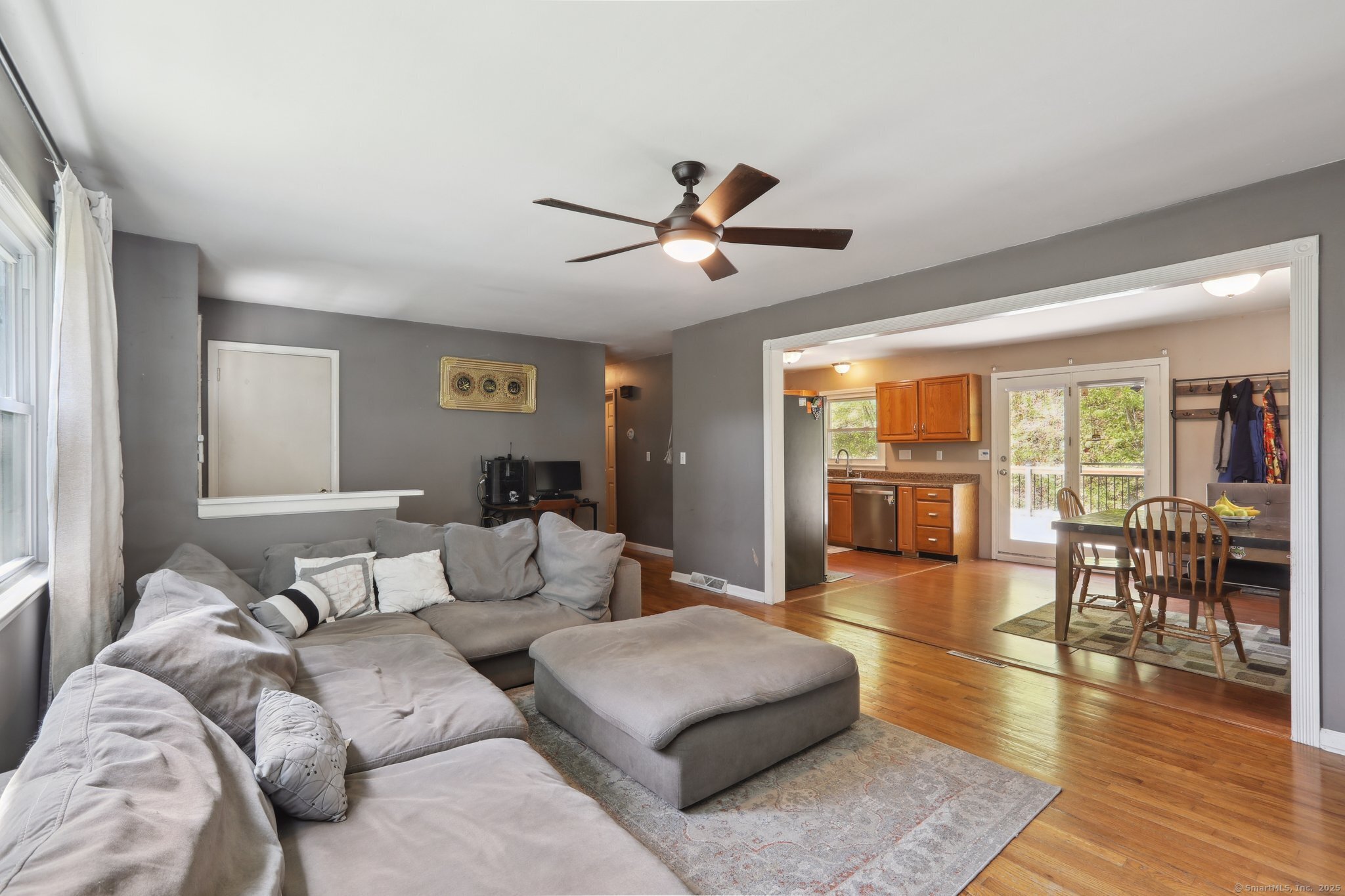 186 Flood Bridge Road, Southbury, Connecticut image 6
