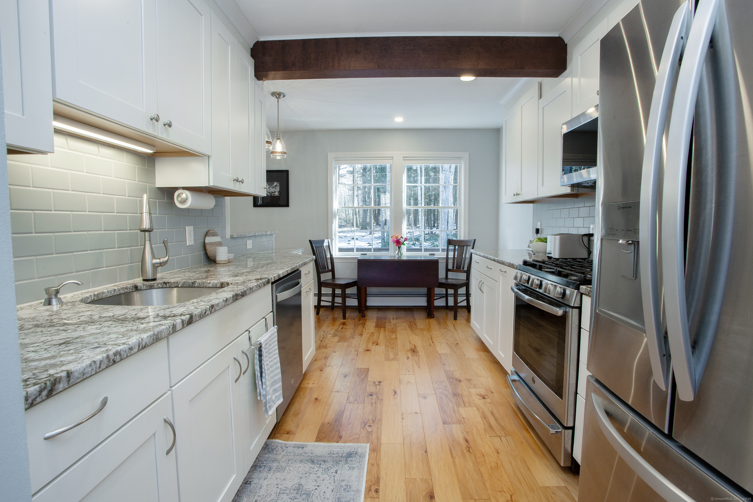 Granby, Connecticut 06035, United States, 3 Bedrooms Bedrooms, ,3 BathroomsBathrooms,Residential,Pending,191830