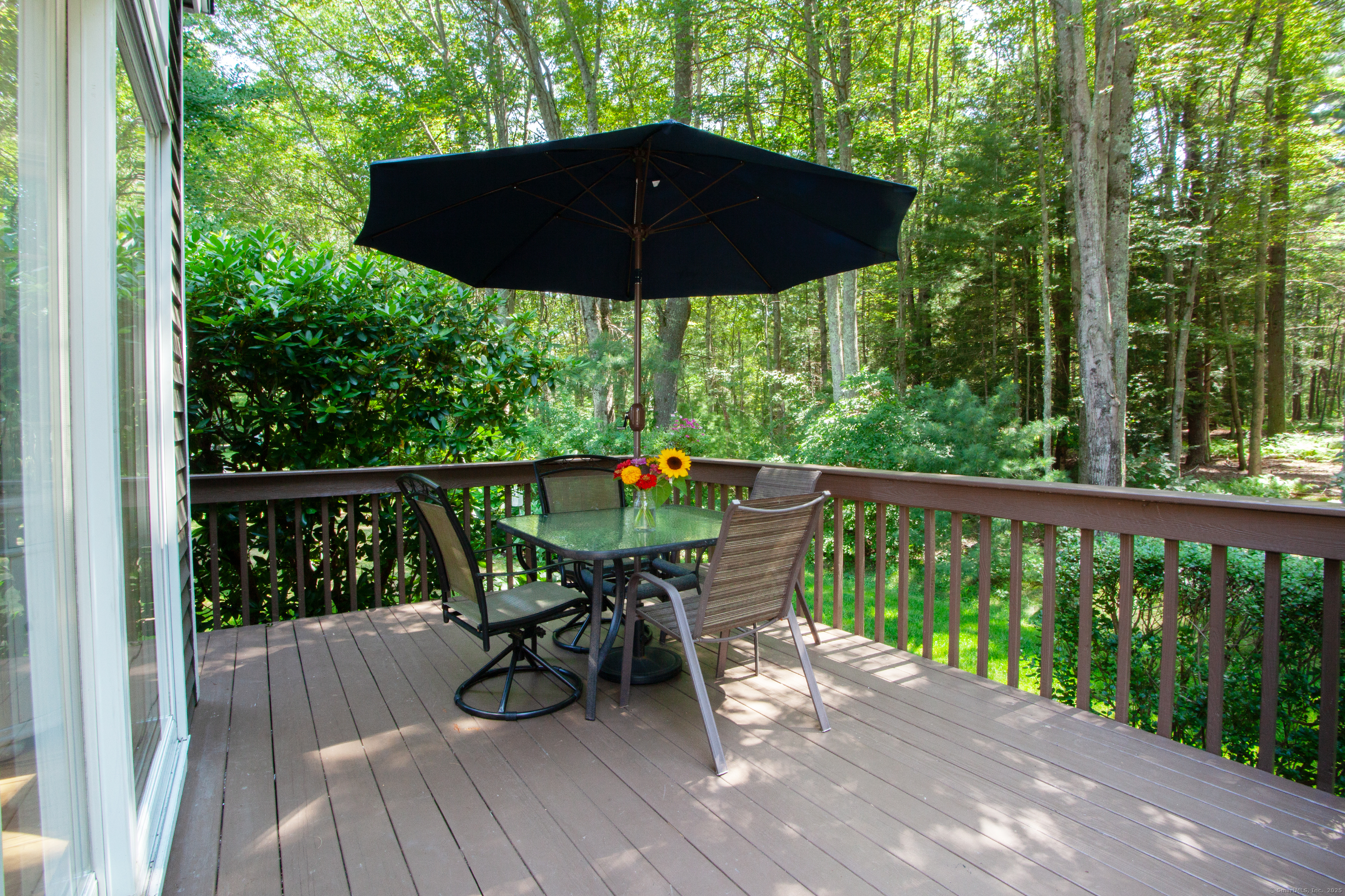 Granby, Connecticut 06035, United States, 3 Bedrooms Bedrooms, ,3 BathroomsBathrooms,Residential,Pending,191830