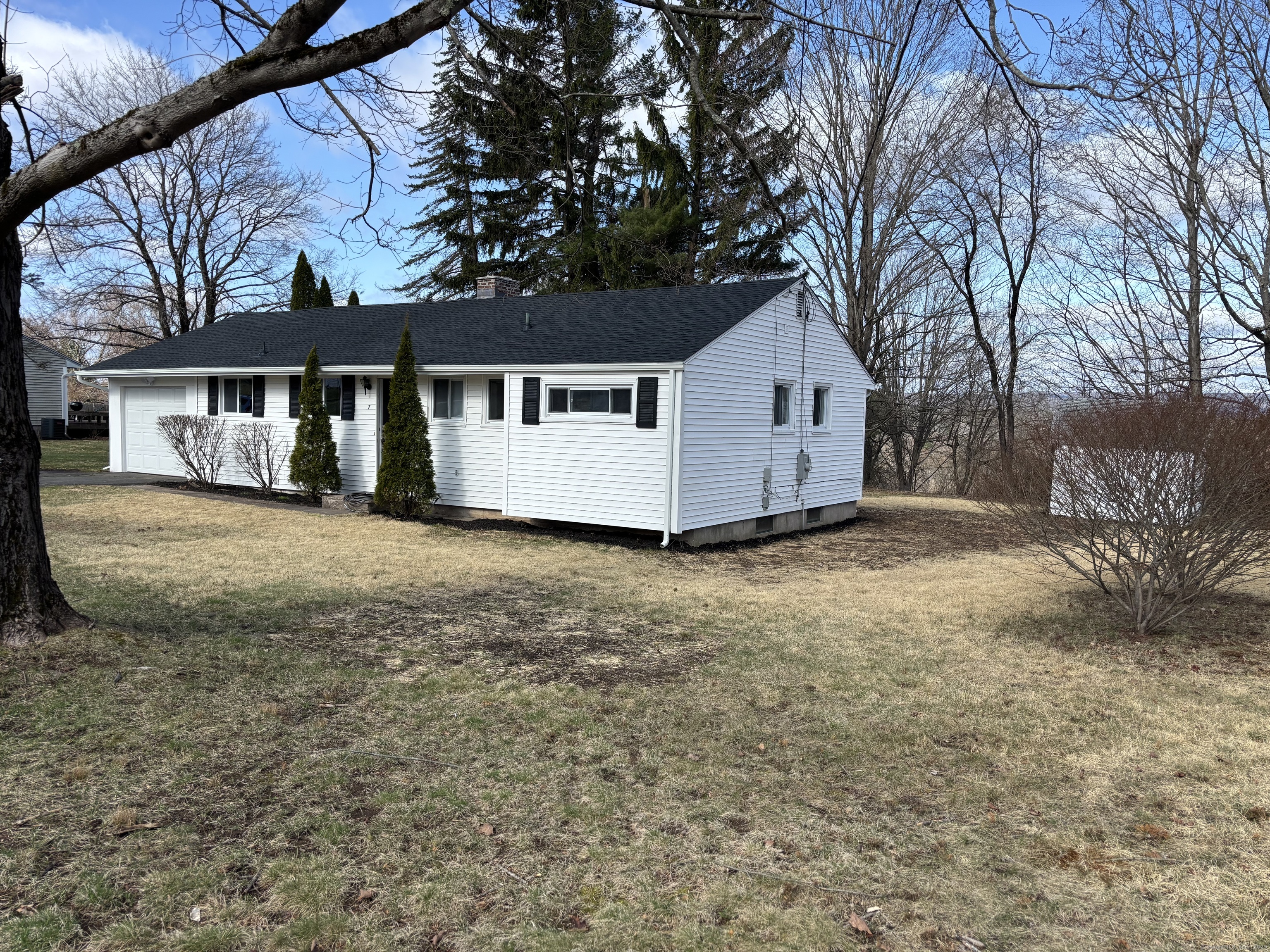 7 Crestview Road, Simsbury, Connecticut image 3